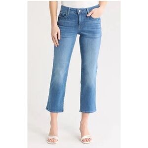 LOFT Relaxed Straight Cropped Jeans. Size: 6 / 28